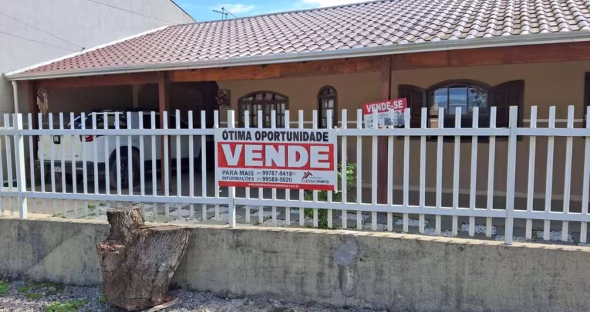 Casa para Venda em Guaratuba, Balneário Coroados, 4 dormitórios, 1 suíte, 2 banheiros, 3 vagas