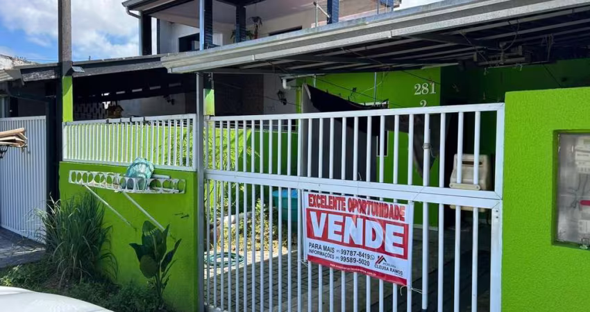 Casa para Venda em Guaratuba, Cohapar, 2 dormitórios, 1 banheiro, 1 vaga