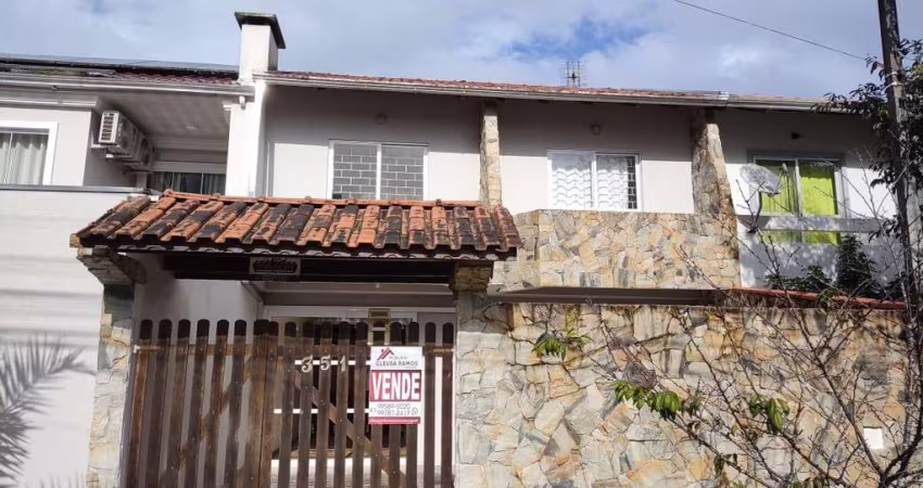 Sobrado para venda em guaratuba, brejatuba, 3 dormitórios, 1 suíte, 3 banheiros, 3 vagas