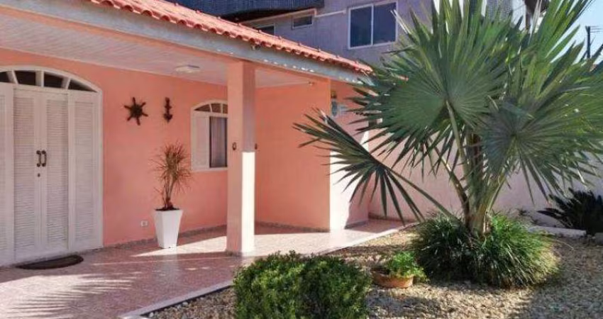 Casa para Venda em Guaratuba, Brejatuba, 4 dormitórios, 2 suítes, 3 banheiros, 3 vagas