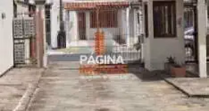 Página 1 Imóveis anuncia para venda &amp;quot;casa com 3 dormitórios&amp;quot;, no bairro Niterói em Canoas/RS. - CA527