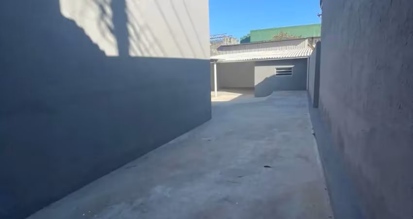 Barracão / Galpão / Depósito com 1 sala para alugar na Rua Teodoro Sampaio, 7777, Cerâmica, São Caetano do Sul