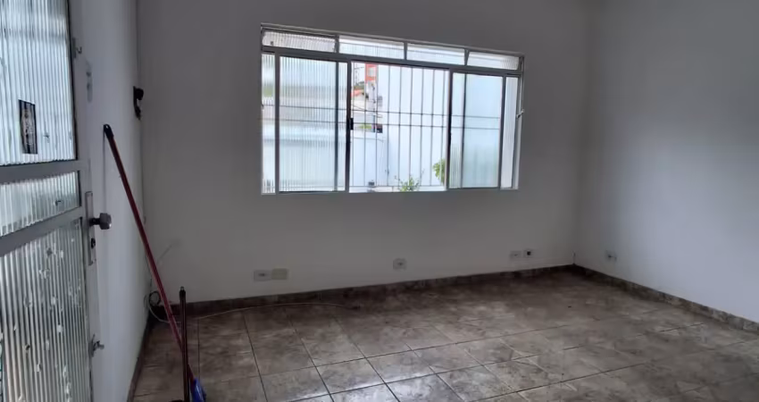 Casa térrea espaçosa com área gourmet completa no bairro barcelona