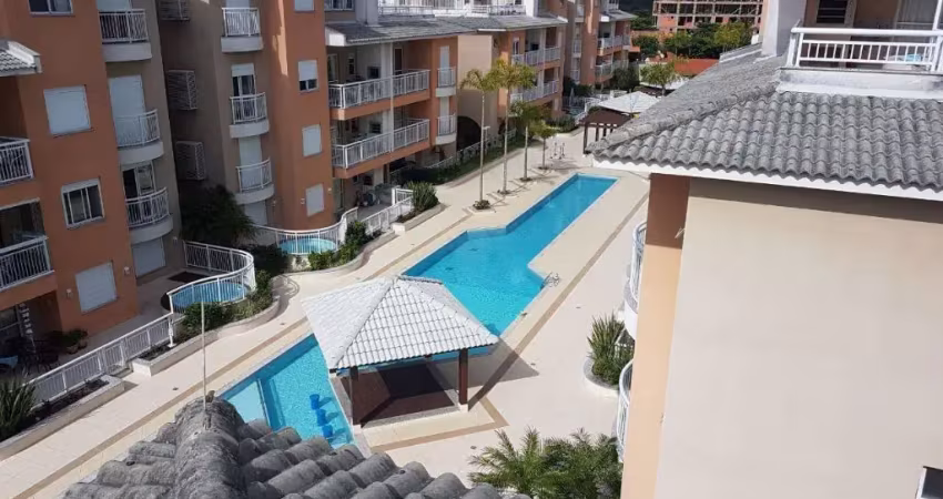 Cobertura com 2 dormitórios  à venda a 100m do mar- Praia dos Ingleses