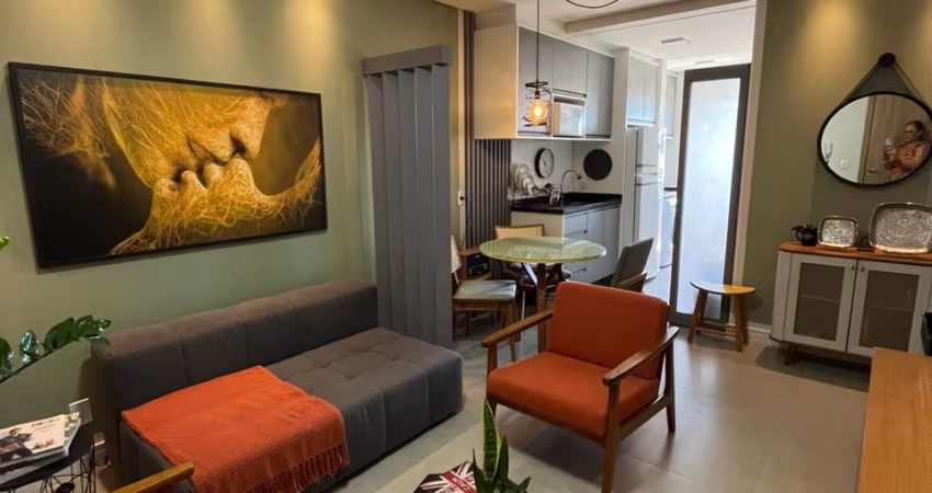 Este, encantador apartamento finamente mobiliado e decorado é a escolha perfeita para quem busca conforto e praticidade.