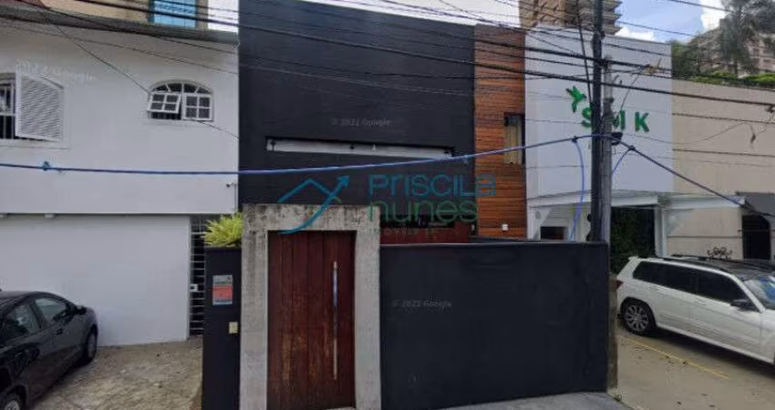 Casa Alto Padrão  Vila Nova Conceição com Renda