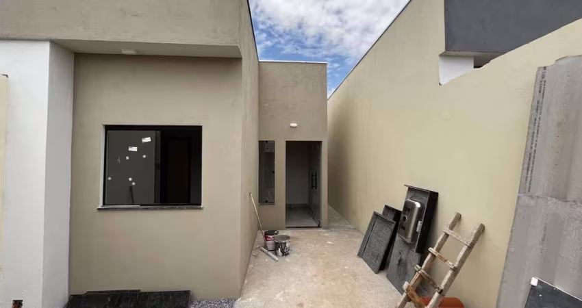 Casa para Venda em Montes Claros, Acácias, 3 dormitórios, 1 banheiro, 2 vagas
