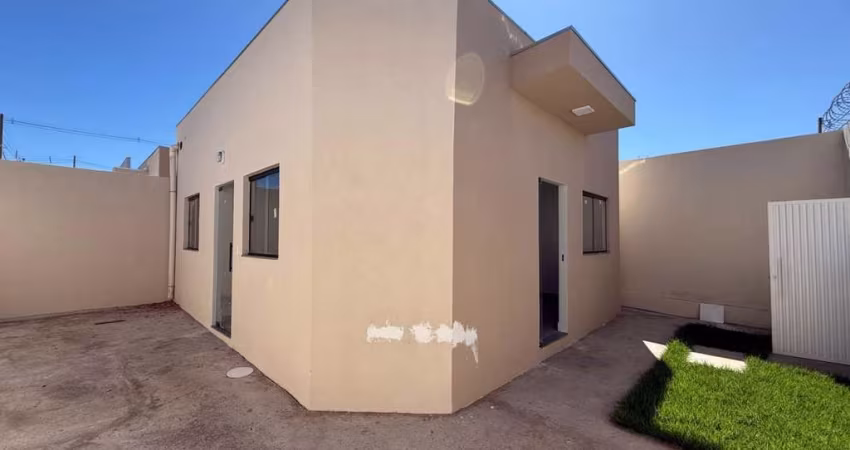 Casa para Venda em Montes Claros, Novo Jaraguá, 2 dormitórios, 1 banheiro, 1 vaga