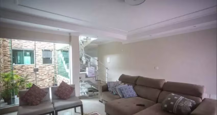 Casa com 3 quartos à venda na Avenida Imperador Pedro II, 642, Nova Petrópolis, São Bernardo do Campo