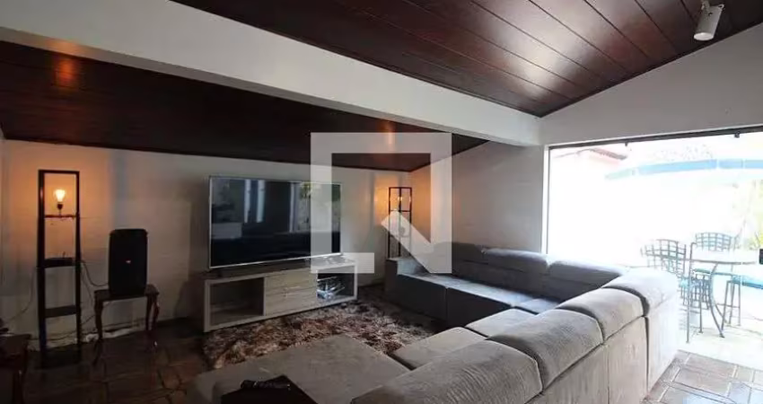 Casa com 3 quartos à venda na Rua Júlia Ivak, 115, Jardim do Mar, São Bernardo do Campo
