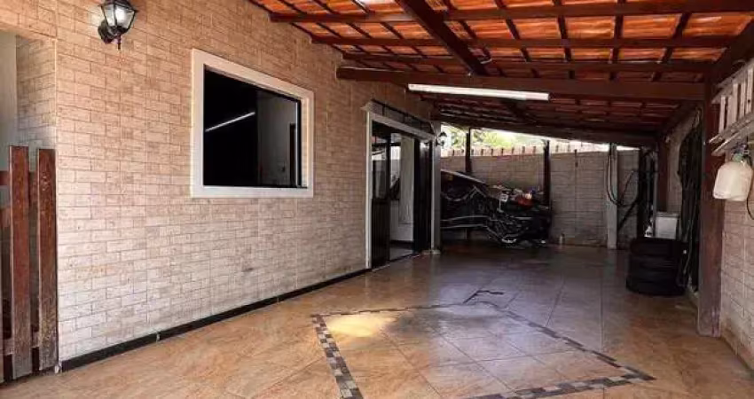 Casa com 4 quartos à venda na Donaldison da Rocha Barros, 35, São Francisco, Serra