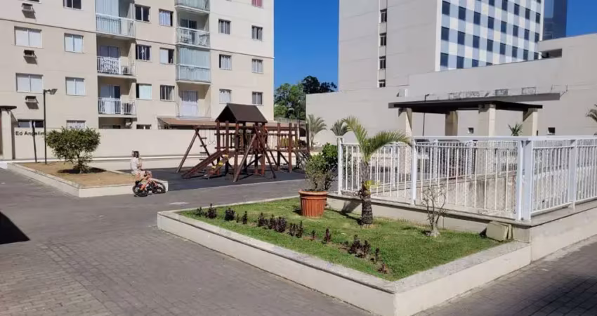 Apartamento com 2 quartos para alugar na Desembargador Mário da Silva Nunes, 717, Jardim Limoeiro, Serra