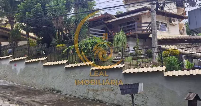 Casa para Venda em Niterói, Mata Paca, 4 dormitórios, 2 suítes, 5 banheiros, 3 vagas
