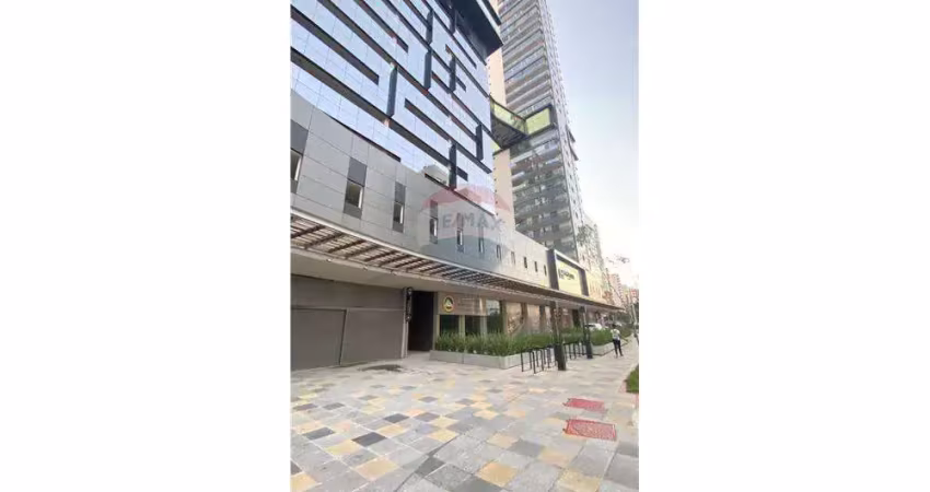 Oportunidade de ponto comercial amplo e bem localizado!!!