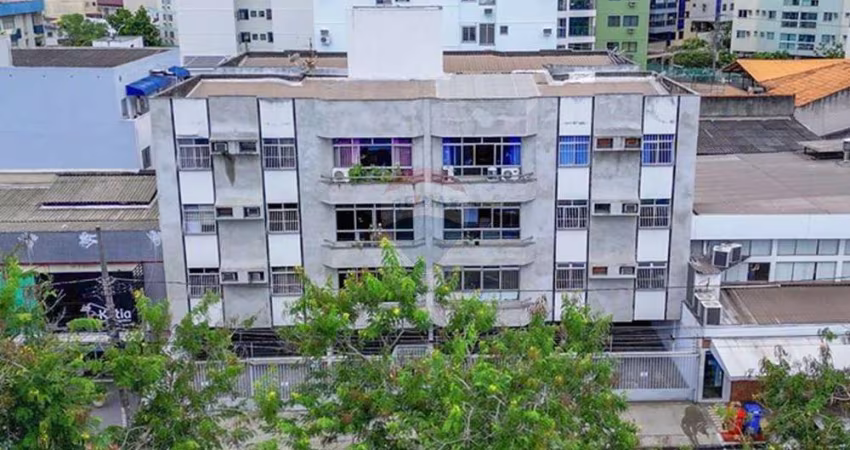 Apartamento 3 quartos 1 suíte + DCE em Jardim Camburi