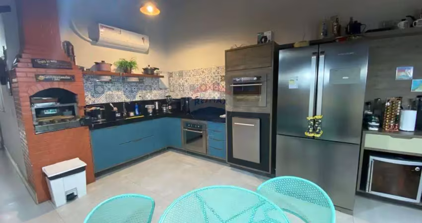 Á VENDA - COBERTURA 4 QUARTOS REFORMADA DUPLEX ED. RIO D'OURO - R$ 2.119.000,00