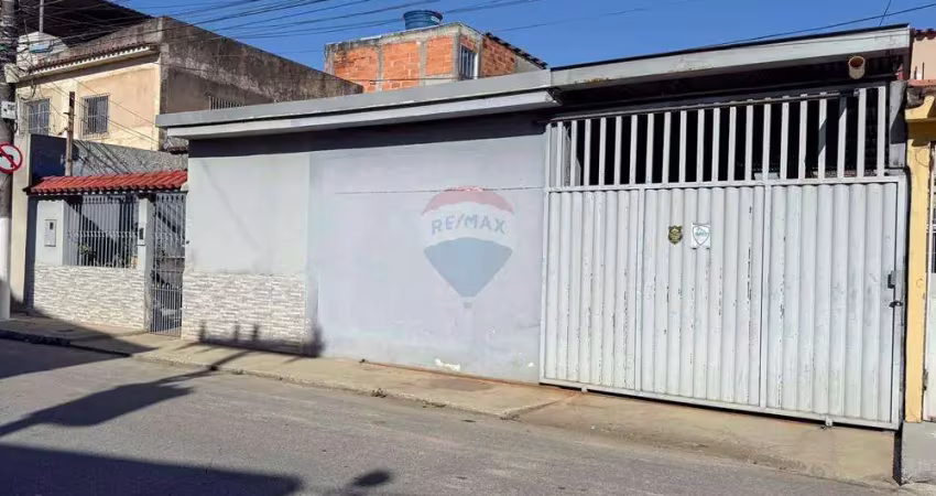 Casa ampla terreno 400m² em jardim américa - localização estratégica