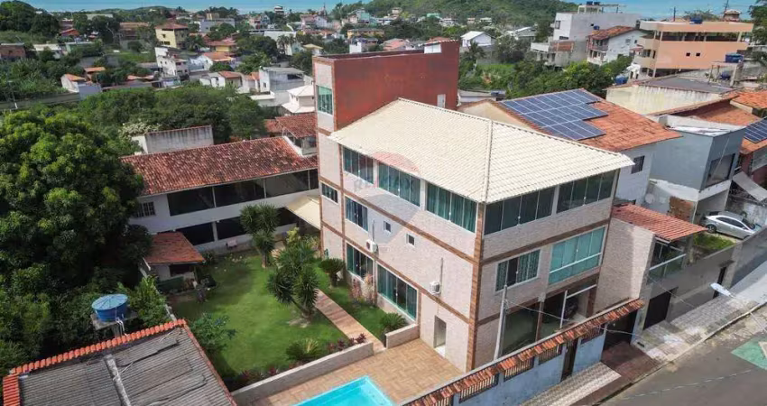 Casa Triplex com Vista Panorâmica para o Mar – Setiba, Guarapari/ES