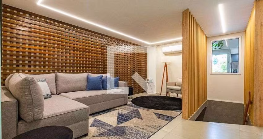 Casa à Venda - Pinheiros, 4 Quartos,  284 m2