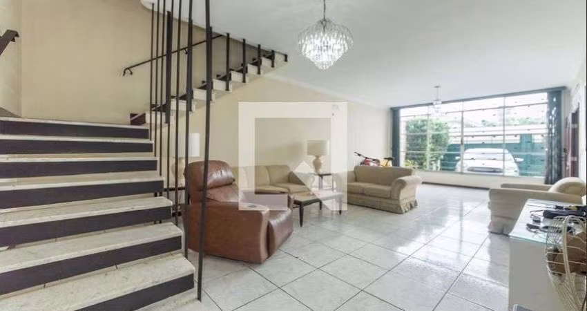 Casa à Venda - Brooklin, 3 Quartos,  240 m2