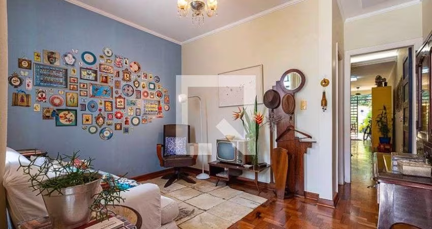 Casa à Venda - Pinheiros, 3 Quartos,  100 m2