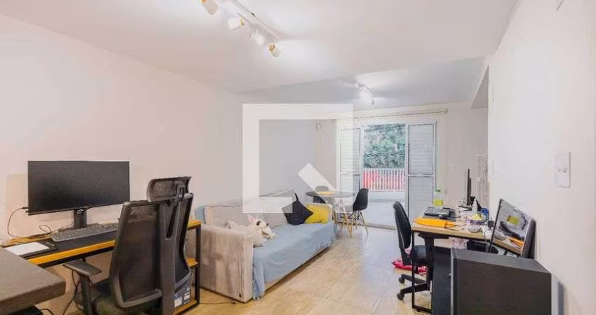 Casa à Venda - Alto de Pinheiros, 3 Quartos,  126 m2