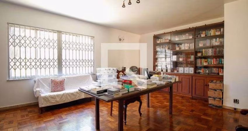 Casa à Venda - Alto de Pinheiros, 3 Quartos,  237 m2