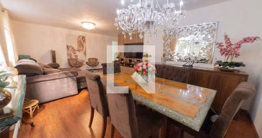 Apartamento à Venda - Bela Vista, 3 Quartos,  164 m2