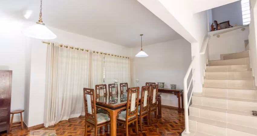 Casa à Venda - Campo Belo, 3 Quartos,  310 m2