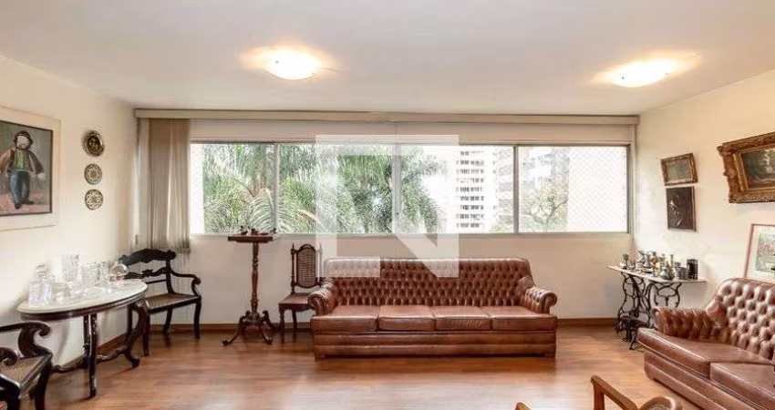 Apartamento à Venda - Moema, 2 Quartos,  143 m2