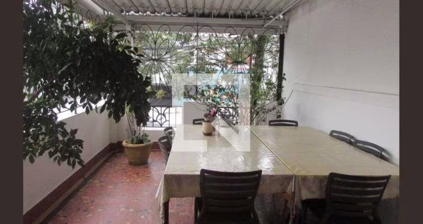 Casa à Venda - Perdizes, 4 Quartos,  200 m2