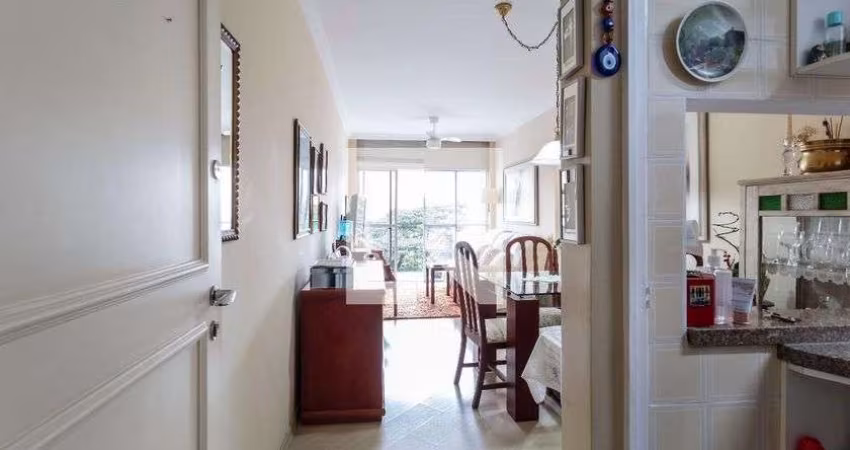 Apartamento à Venda - Itaim Bibi, 2 Quartos,  72 m2
