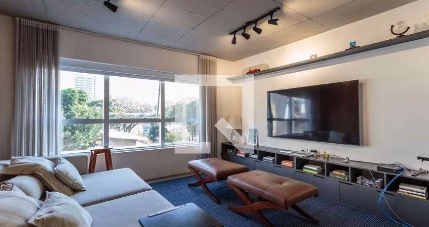 Apartamento à Venda - Vila Olímpia, 1 Quarto,  74 m2