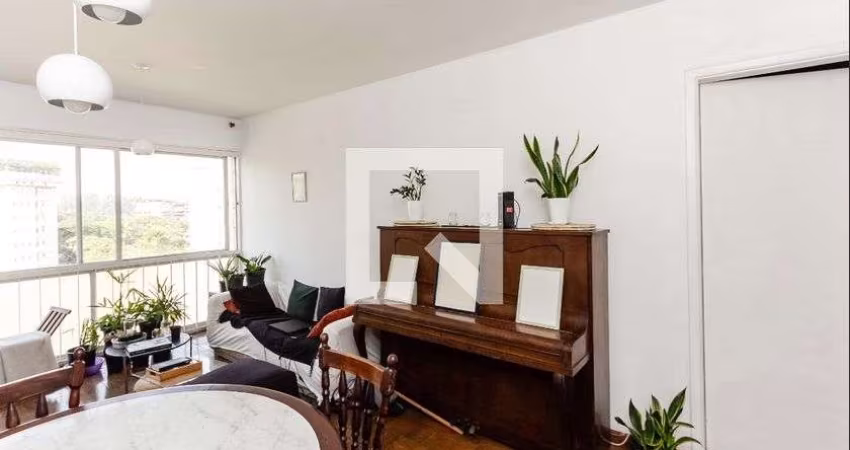 Apartamento à Venda - Itaim Bibi, 2 Quartos,  70 m2