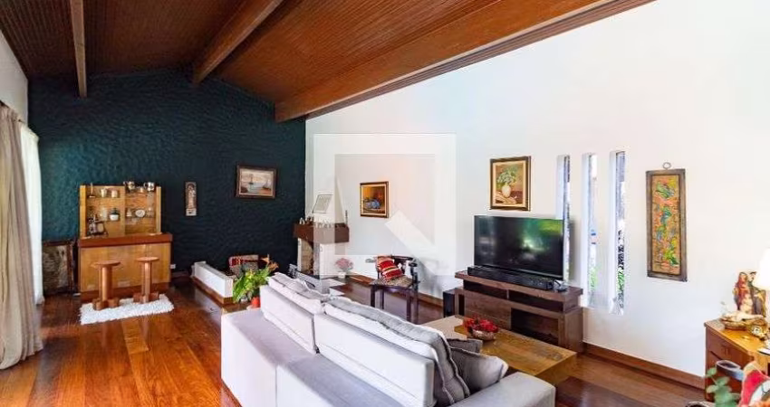 Casa à Venda - Jardim Marajoara , 4 Quartos,  500 m2