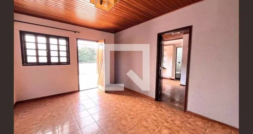 Casa à Venda - Vila Mascote, 2 Quartos,  150 m2