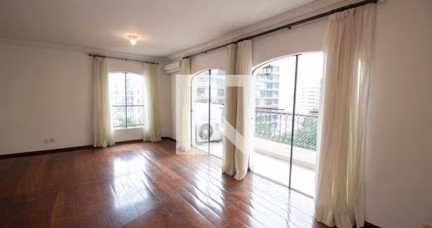 Apartamento à Venda - Brooklin, 3 Quartos,  135 m2
