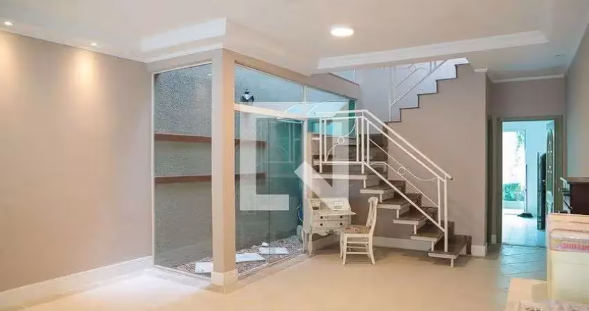Casa com 3 quartos à venda na Rua Embuaçu, 547, Vila Mariana, São Paulo