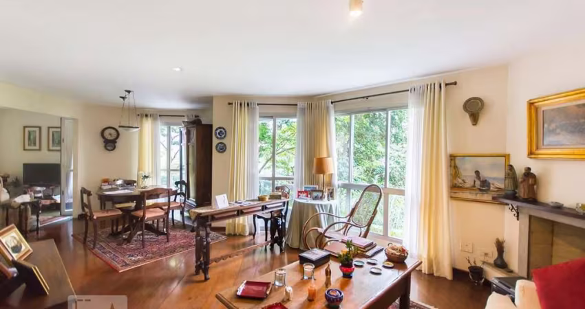 Apartamento à Venda - Moema, 4 Quartos,  160 m2