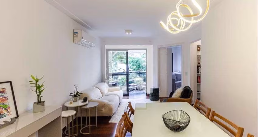 Apartamento à Venda - Moema, 2 Quartos,  63 m2