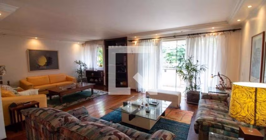Apartamento à Venda - Brooklin, 3 Quartos,  200 m2