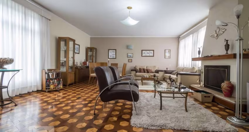Casa à Venda - Jardim Marajoara , 3 Quartos,  350 m2