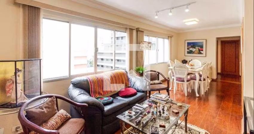 Apartamento à Venda - Itaim Bibi, 2 Quartos,  75 m2