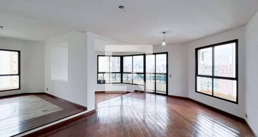 Apartamento à Venda - Moema, 4 Quartos,  220 m2