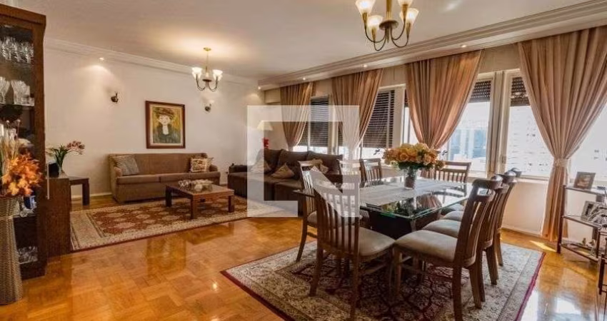 Apartamento à Venda - Bela Vista, 3 Quartos,  215 m2