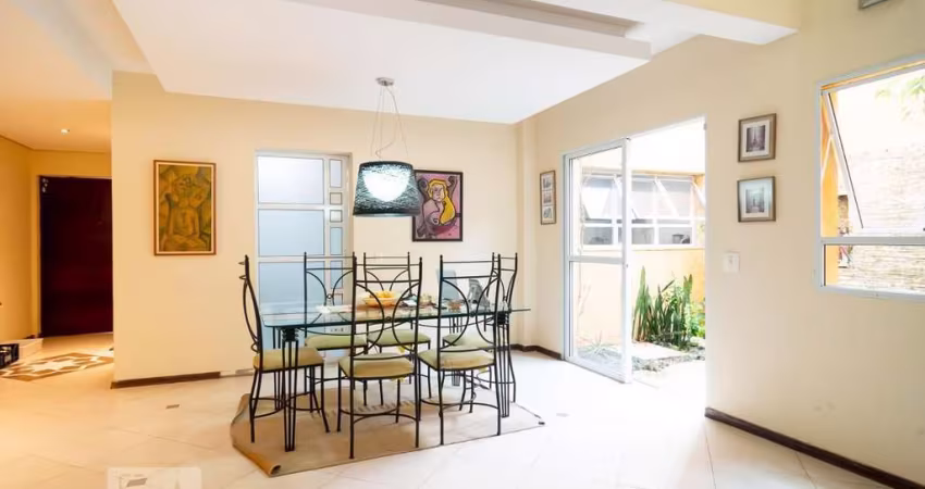 Casa à Venda - Jardim Marajoara , 4 Quartos,  332 m2