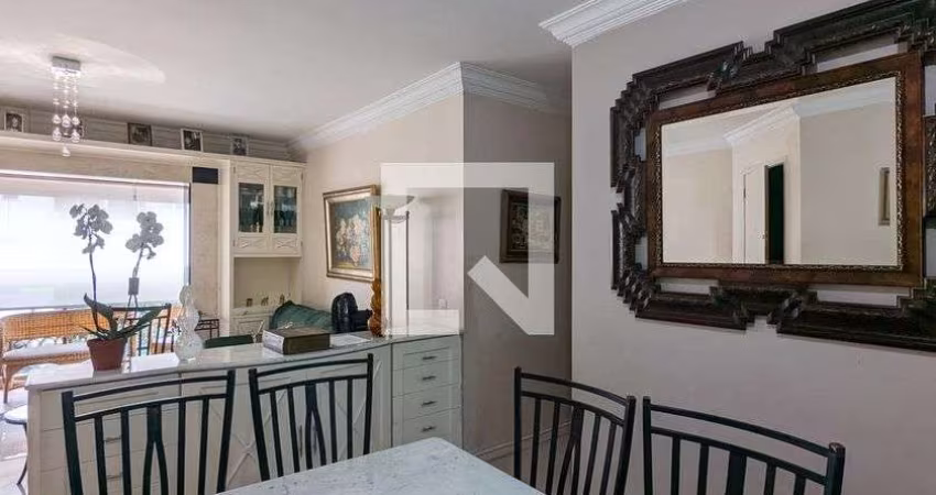 Apartamento à Venda - Brooklin, 3 Quartos,  130 m2
