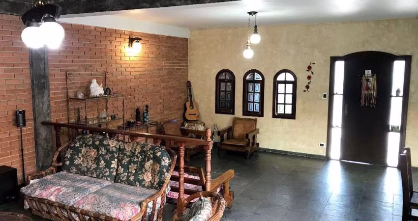 Casa à Venda - Moema, 4 Quartos,  250 m2