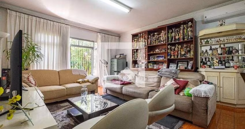 Casa à Venda - Alto de Pinheiros, 3 Quartos,  640 m2