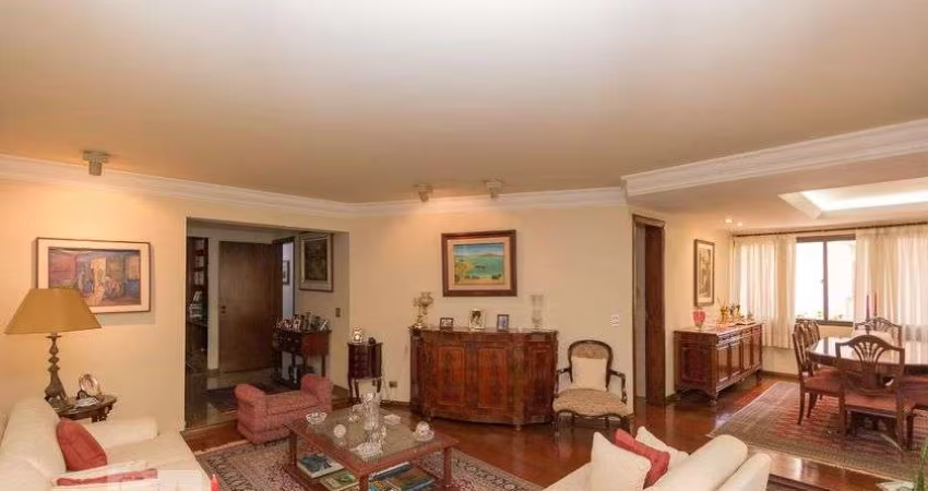 Apartamento à Venda - Campo Belo, 4 Quartos,  200 m2